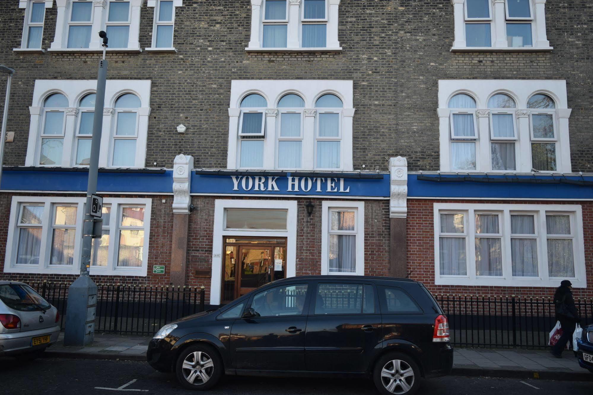 אילפורד York Hotel מראה חיצוני תמונה